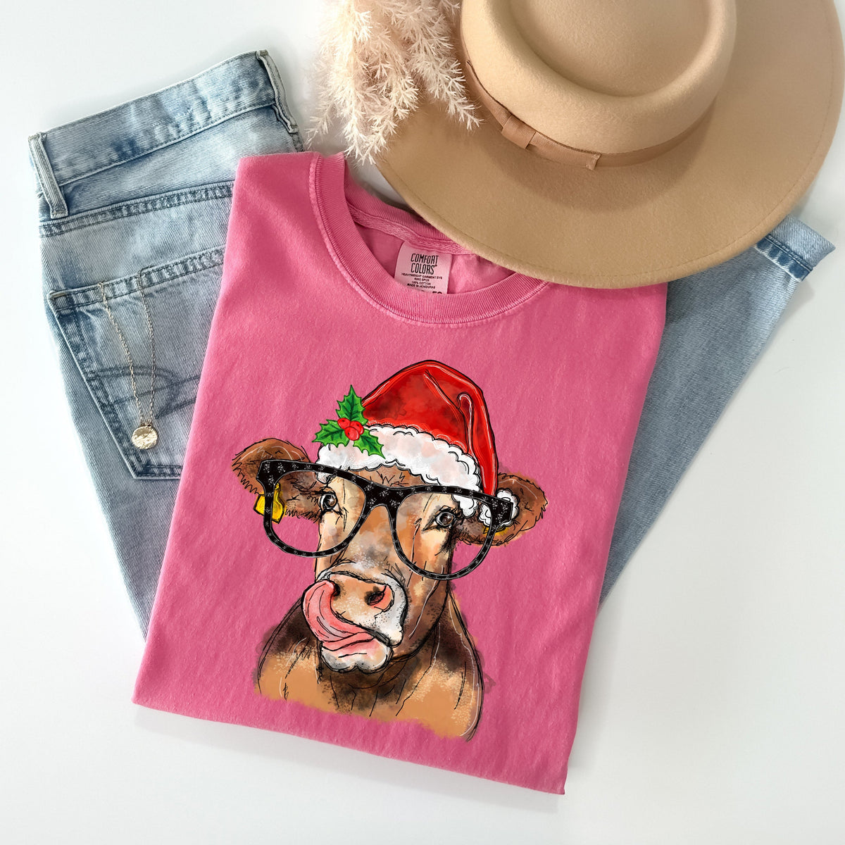 Christmas Cow Graphic Tee product image 1