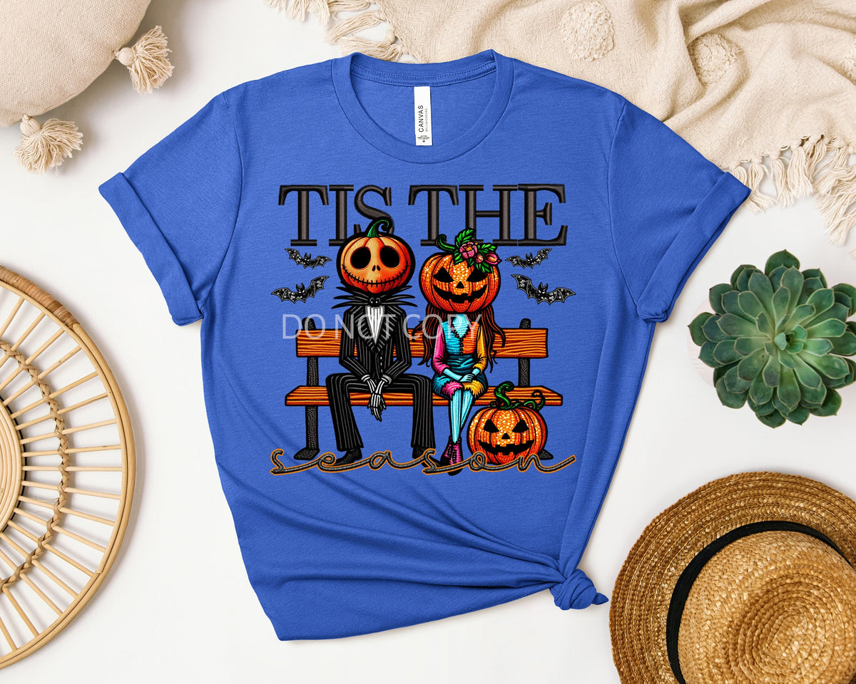 Tis the Season Graphic Tee product image 1