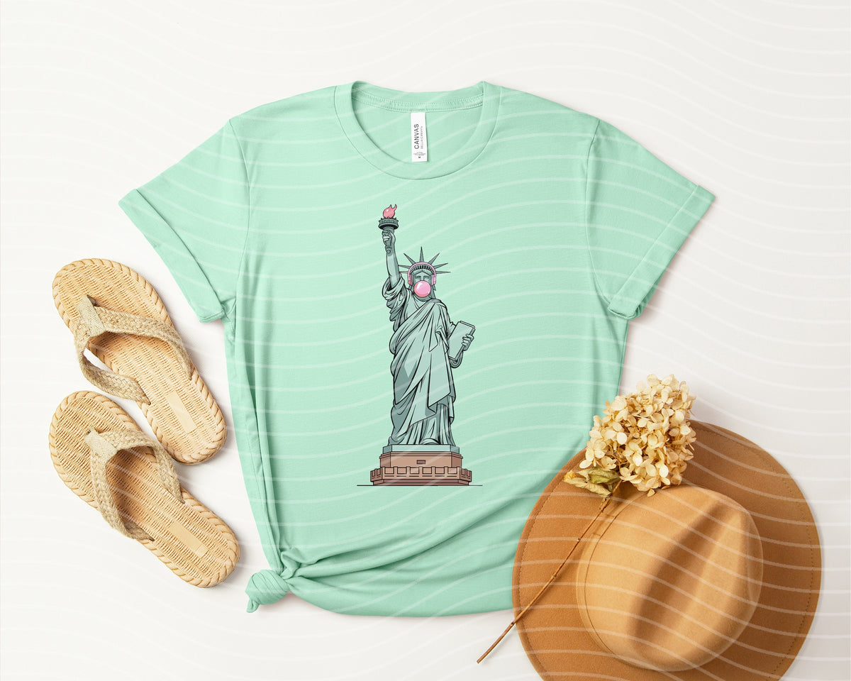 Statue of Liberty Graphic Tee product image 1